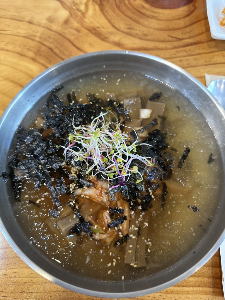 도토리묵집빠 3