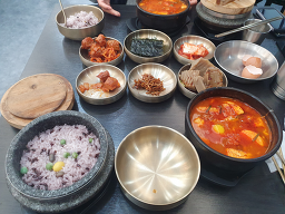 Wanttuksundubu (완뚝순두부) 3