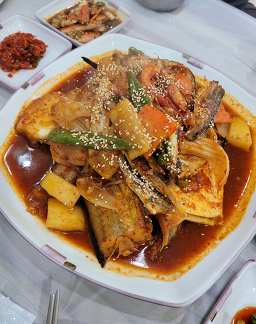 청룡호선장네집 3