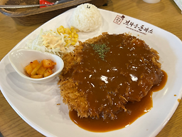 Beuraundonkkaseu (브라운돈까스) 1