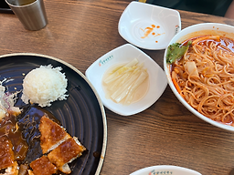 Manghyangbibimguksu (망향비빔국수) 2