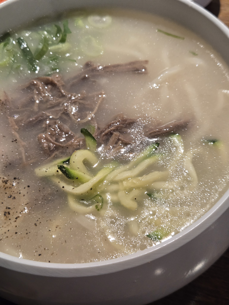 어서와칼국수 홍대합정점 사진 6