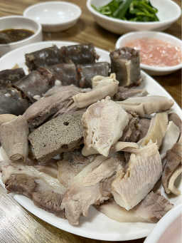 Sijangsundae (시장순대) 3