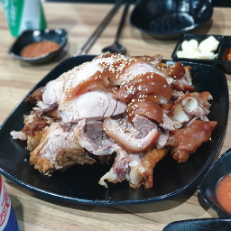 황토족발 1