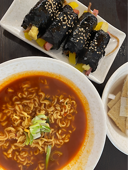 Hyeonseoninetteokboki (현선이네떡볶이) 1