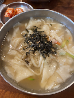 Pungmikalguksu (풍미칼국수) 2