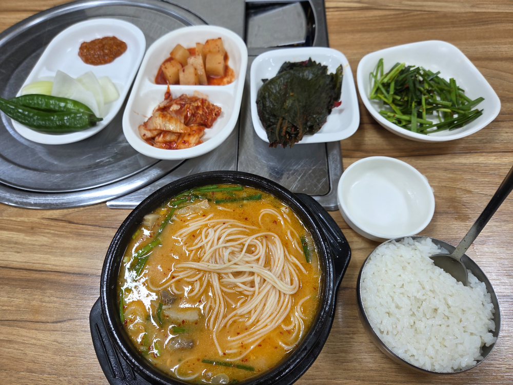 Jangsudwaejigukbap 5