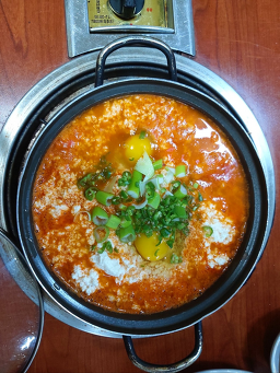 Miwonsondubu (미원손두부) 1