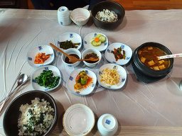 Seonbimaeul (선비마을) 1