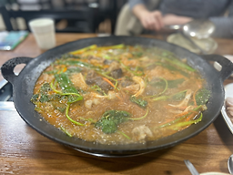 Daebonggamasotsundae (대봉가마솥순대) 3