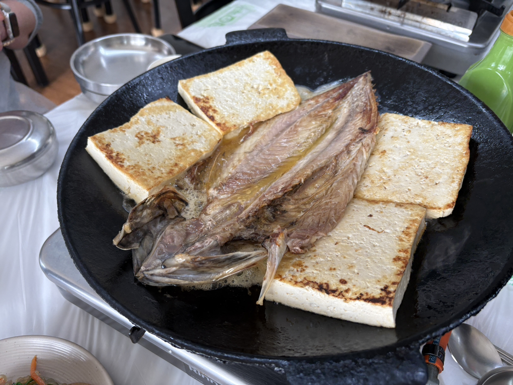 고향식당 3