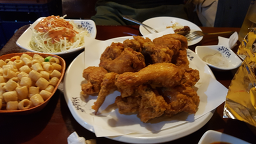 치킨영토 신림점 사진 3