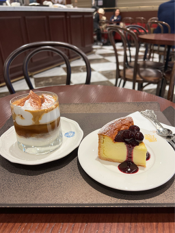 카페몬지 신촌점