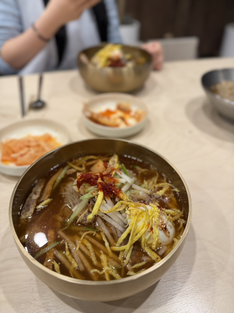 박군자 진주냉면 본점 사진 2