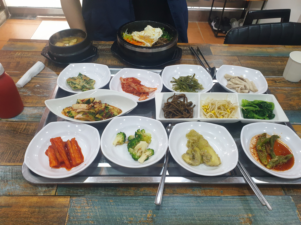 Yeongjusutbulgalbi (영주숯불갈비) 3