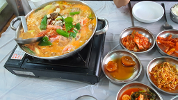 Sigolimosundubu (시골이모순두부) 3