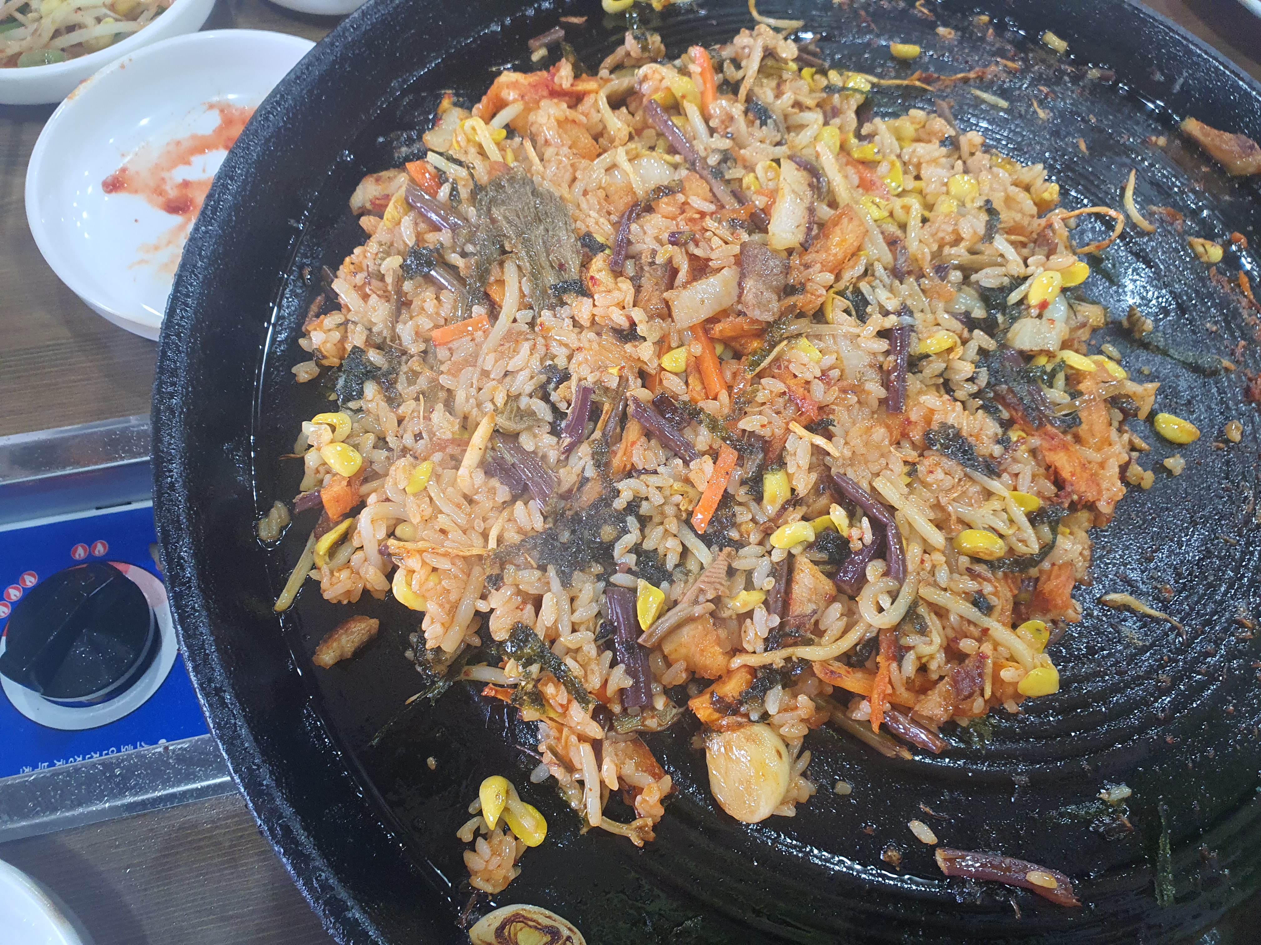 Deodeoksotttukkeongsamgyeopsal 3