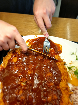 Hongikdonkkaseu (홍익돈까스) 3