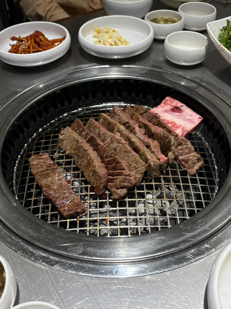 청기와타운 충무로점 2