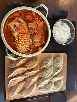 Taesanmandu hyojajeom (태산만두 효자점) 3