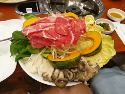 Eupseonghaemulkalguksu (읍성해물칼국수) 2