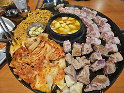 효자동솥뚜껑 수원영통점 대표 사진