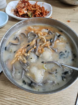 대복감자옹심이칼국수 1