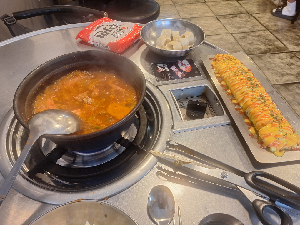 백채김치찌개 6