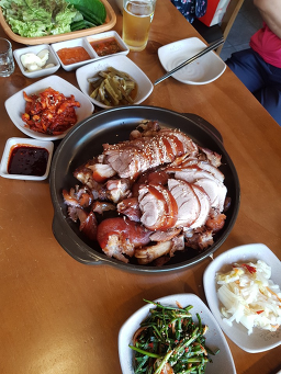 족발야시장 상암점 사진 2