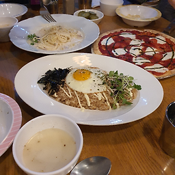 Dongaseuaenpaseutahauseu (돈가스앤파스타하우스) 1