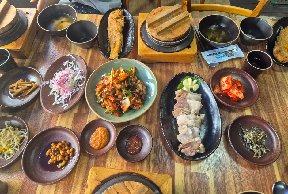 옹기밥상 대표 사진