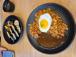 Ssadagimbap gusanyeokjeom (싸다김밥 구산역점) 1