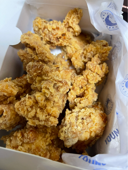 청년치킨 왕십리점 대표 사진