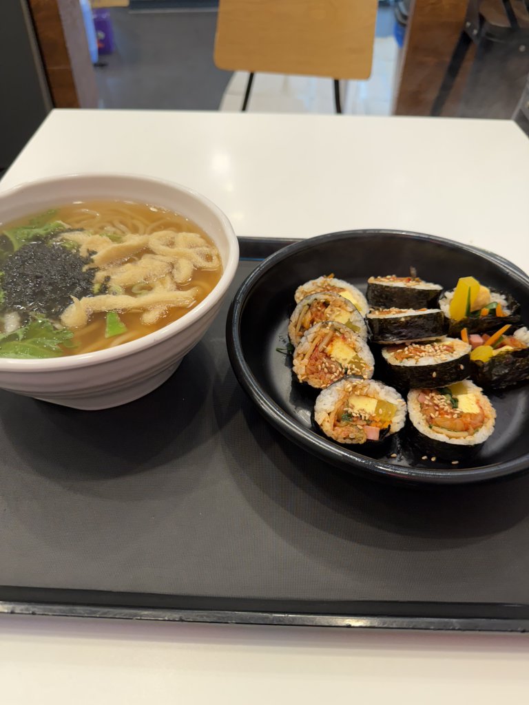 Ssadagimbap (싸다김밥) 1