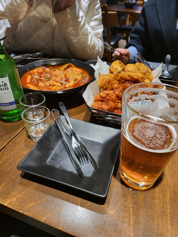 교촌치킨 동판교점 사진 2