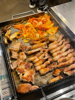 홍구삼겹 대표 사진