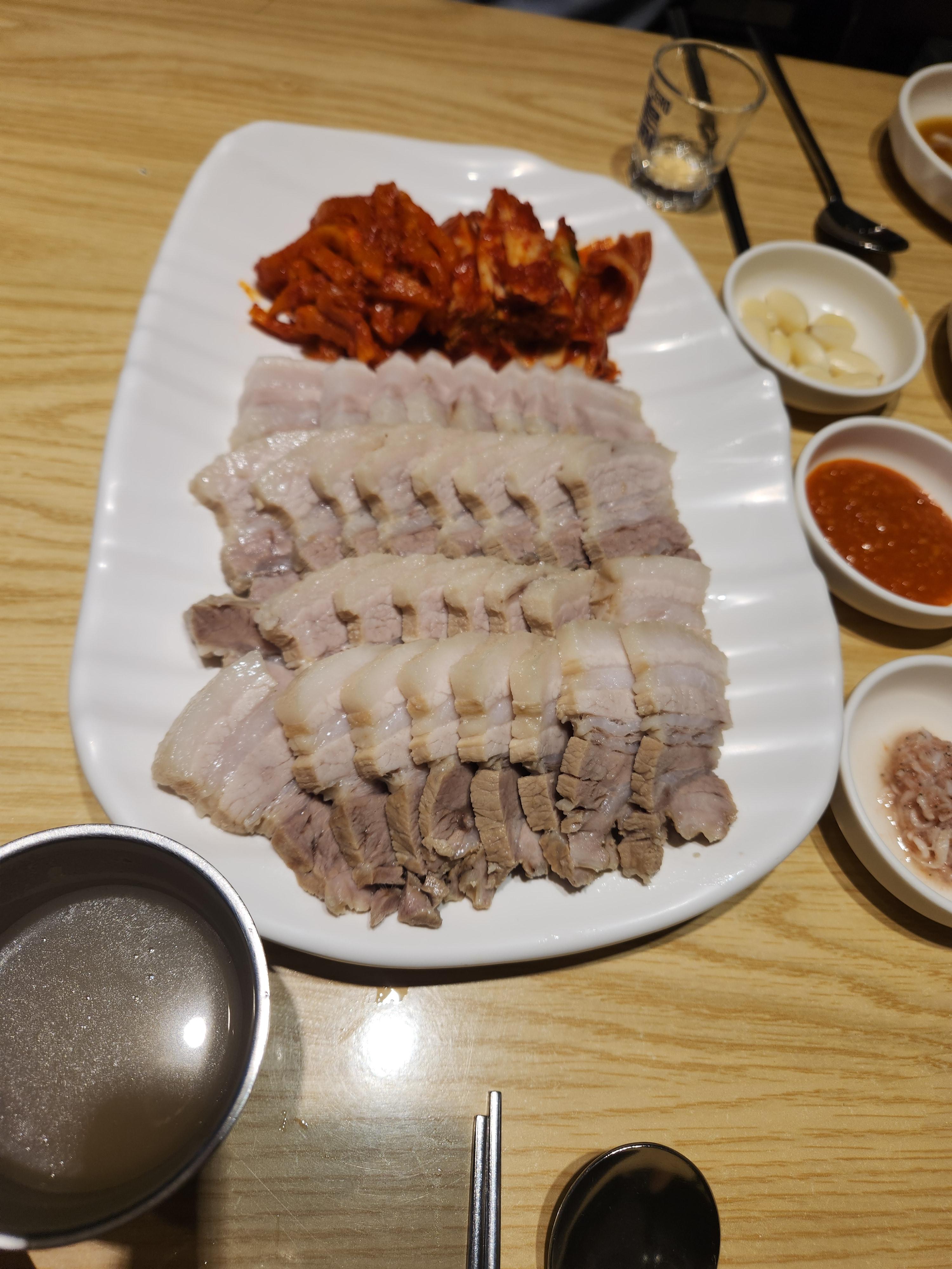 Ganggamyeonok (강가면옥) 1