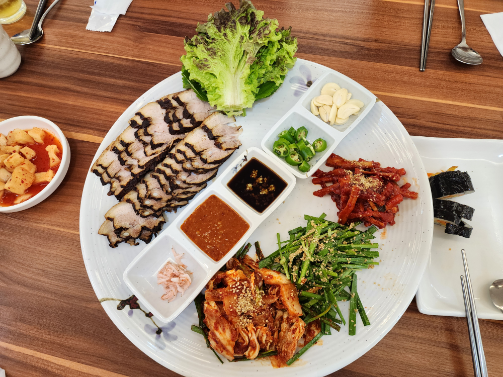 Seomyeonkalguksu (서면칼국수) 1