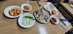 괴목국밥 6