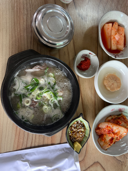 Eupseongttukbaegi (읍성뚝배기) 2