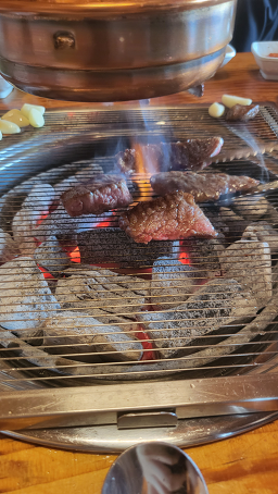 명산식당 1