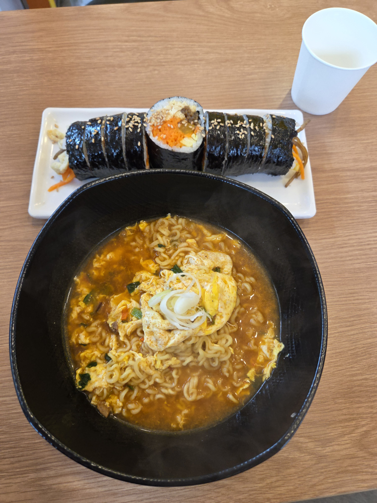 꽉찬김밥 신방화점 대표 사진