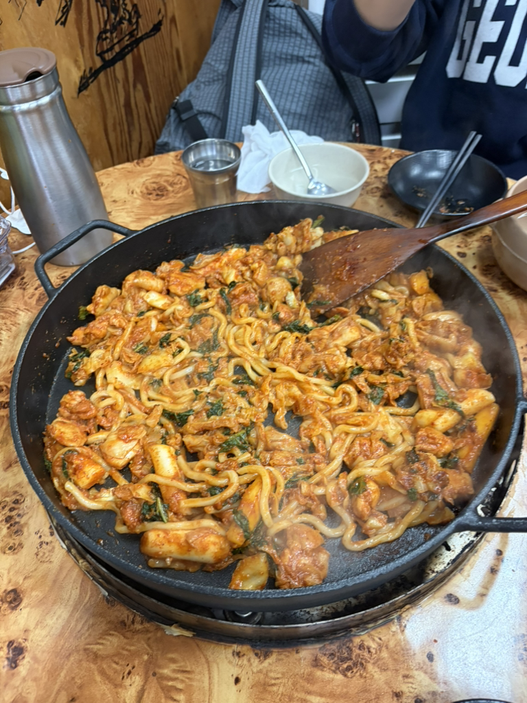 Sinwoldongonammaedakgalbi 4