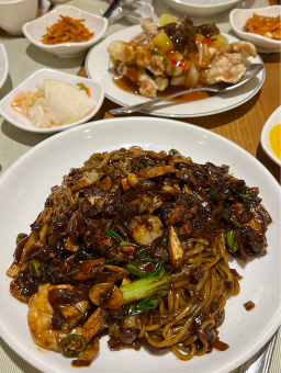 루싱 대표 사진