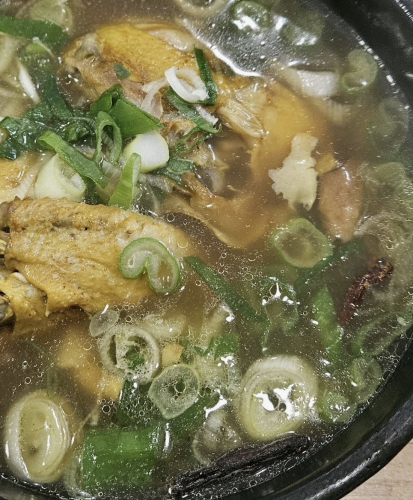 Sanghwangsamgyetang (상황삼계탕) 1