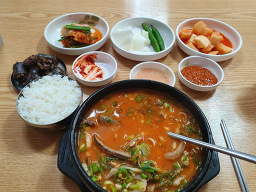 Byeongcheonsundae (병천순대) 2
