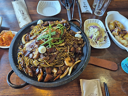 우주로돌짜장 사진