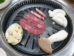 Dongmyeonghanutaun (동명한우타운) 1