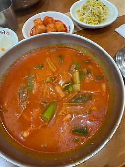 이화수전통육개장 서울동자점 사진 3