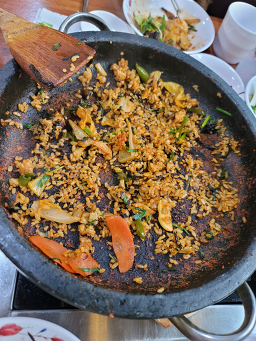 Busankkomjangeo (부산꼼장어) 3